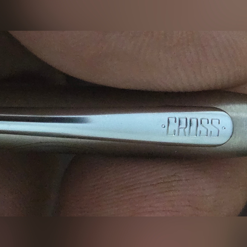 Silver Cross Pen - Picture 3 of 5